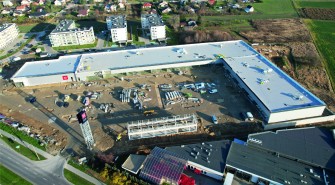 It is getting crowded at the petail Park, M Park in Swidnik.